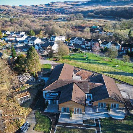 Suite 6 - Sleeping Giant Hotel - Pen Y Cae Inn Brecon Exterior photo