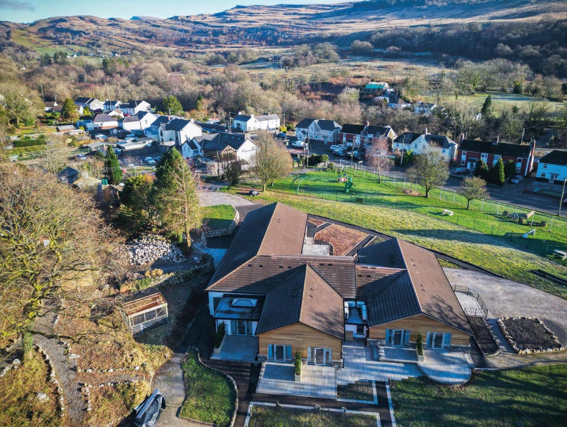Suite 6 - Sleeping Giant Hotel - Pen Y Cae Inn Brecon Exterior photo